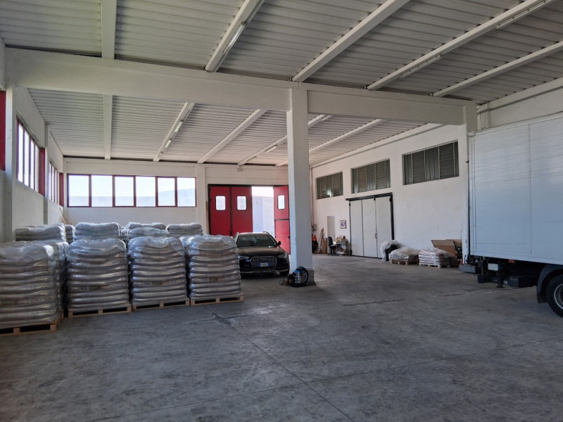 Capannone in vendita ad Orgiano: spazio, posizione e opportunità per far crescere la tua attività...