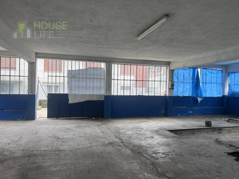 SCHIO: AFFITTIAMO CAPANNONE LABORATORIO / DEPOSITO di mq 500 circa H 3,50 sotto trave, con area e...