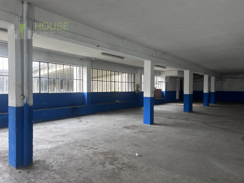SCHIO: AFFITTIAMO CAPANNONE LABORATORIO / DEPOSITO di mq 500 circa H 3,50 sotto trave, con area e...