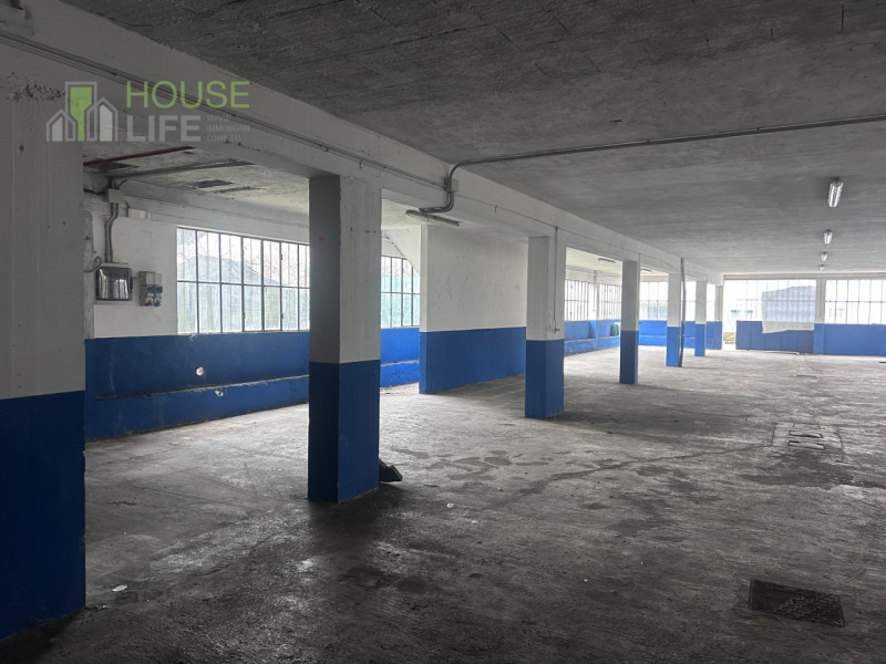 SCHIO: AFFITTIAMO CAPANNONE LABORATORIO / DEPOSITO di mq 500 circa H 3,50 sotto trave, con area e...