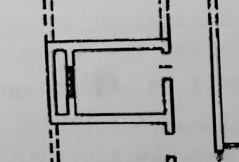 (Per INFO Giovanni 3888920530) Proponiamo in vendita un ampio e raffinato appartamento quadriloca...