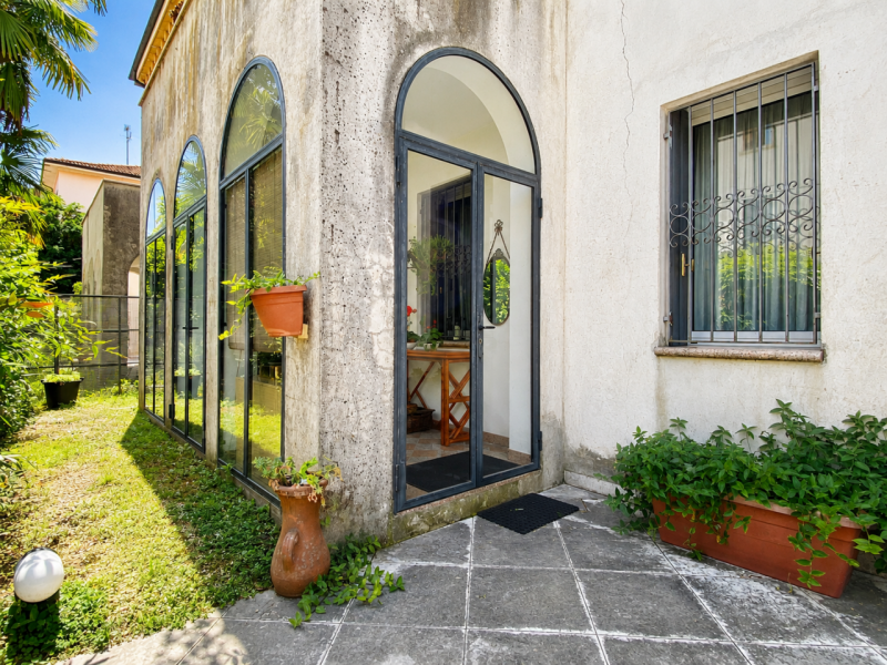 Nel cuore di Santa Bertilla, uno dei quartieri più richiesti e apprezzati di Vicenza per qualità ...