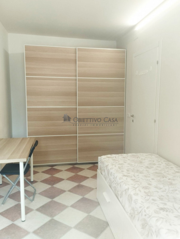 SA200;Situata in una zona tranquilla e curata, all'interno di un residence recintato e riservato,...