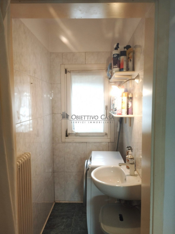 SA200;Situata in una zona tranquilla e curata, all'interno di un residence recintato e riservato,...