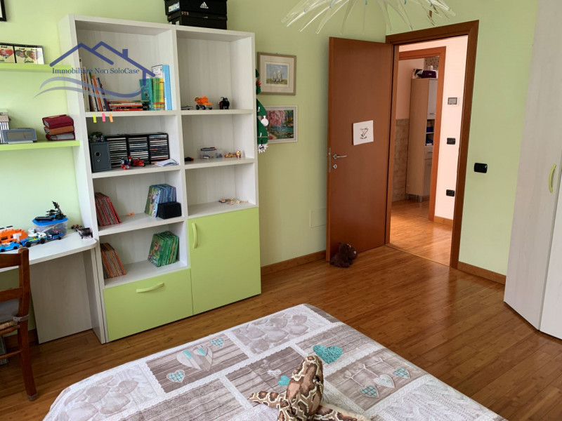 VIGONZA (PD): Siamo lieti di presentare, nella zona residenziale di Vigonza, questa affascinante ...