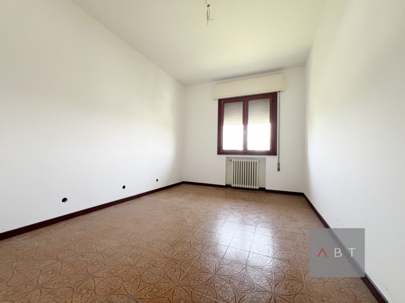 Situato nella frazione di Arsego, appartamento al piano secondo in contesto di 4 unità e composto...