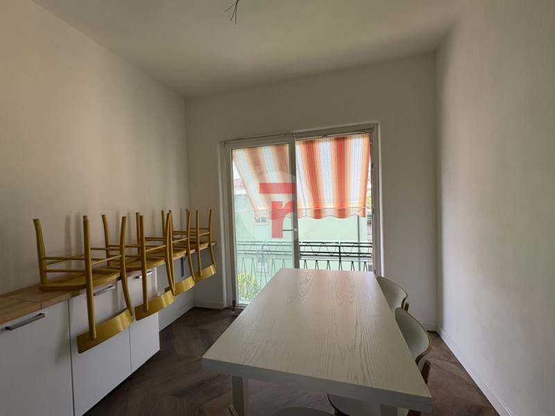 - STANZA SINGOLA PER STUDENTI -

STANZA in appartamento che si trova in zona Sant'Antonino ottima...