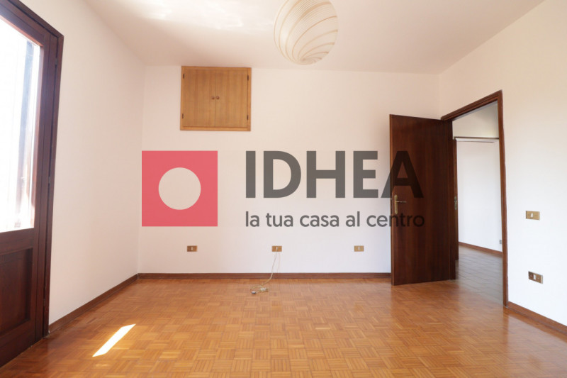 PONZANO VENETO - PADERNO 

""" RIFERIMENTO UP5 """

Visita il nostro sito https://idhea.it/ per u...