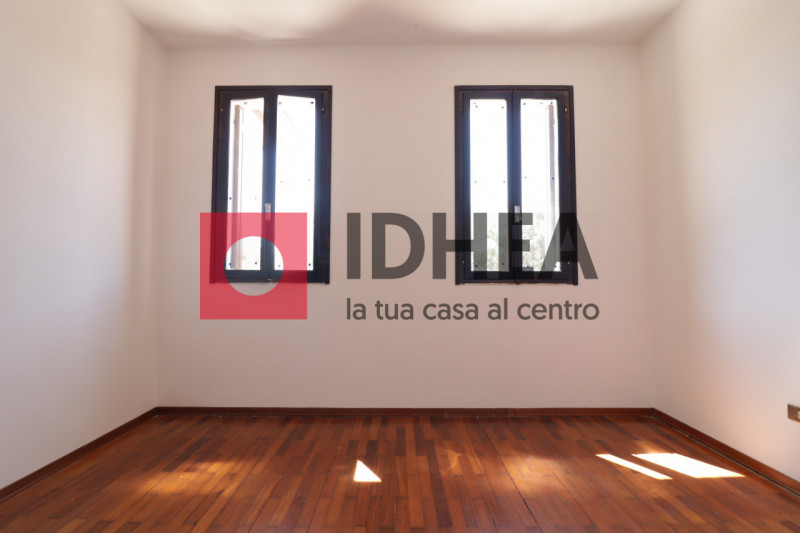 PONZANO VENETO - PADERNO 

""" RIFERIMENTO UP5 """

Visita il nostro sito https://idhea.it/ per u...