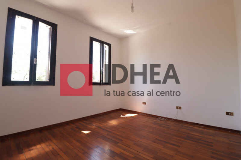 PONZANO VENETO - PADERNO 

""" RIFERIMENTO UP5 """

Visita il nostro sito https://idhea.it/ per u...