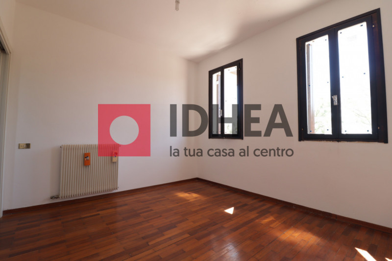 PONZANO VENETO - PADERNO 

""" RIFERIMENTO UP5 """

Visita il nostro sito https://idhea.it/ per u...