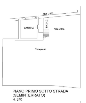 Nel cuore del Centro Storico di Vicenza, proponiamo in vendita un appartamento dalle metrature or...