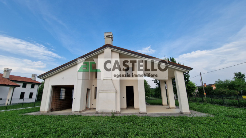 Villanova di Camposampiero Murelle villa singola al grezzo dagli ampi spazi, con giardino di 750m...