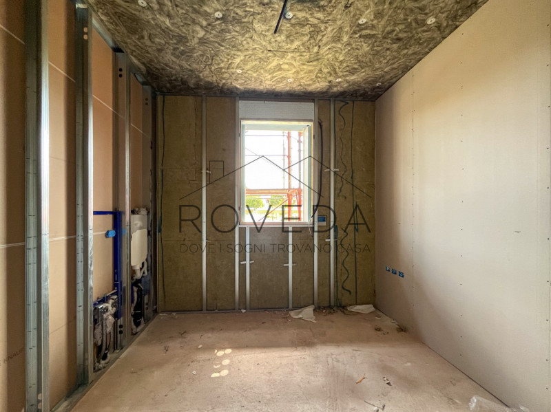 PREGANZIOL: FRAZIONE

RIFERIMENTO PR17

L'agenzia Roveda Immobiliare ha il piacere di presentarvi...