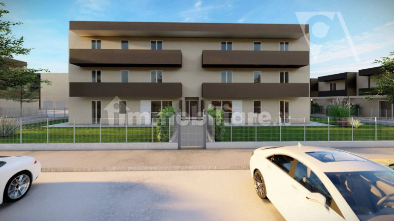 Disponibili nuovi appartamenti al piano primo dotati di terrazzo abitabile e 3 stanze da letto. 
...