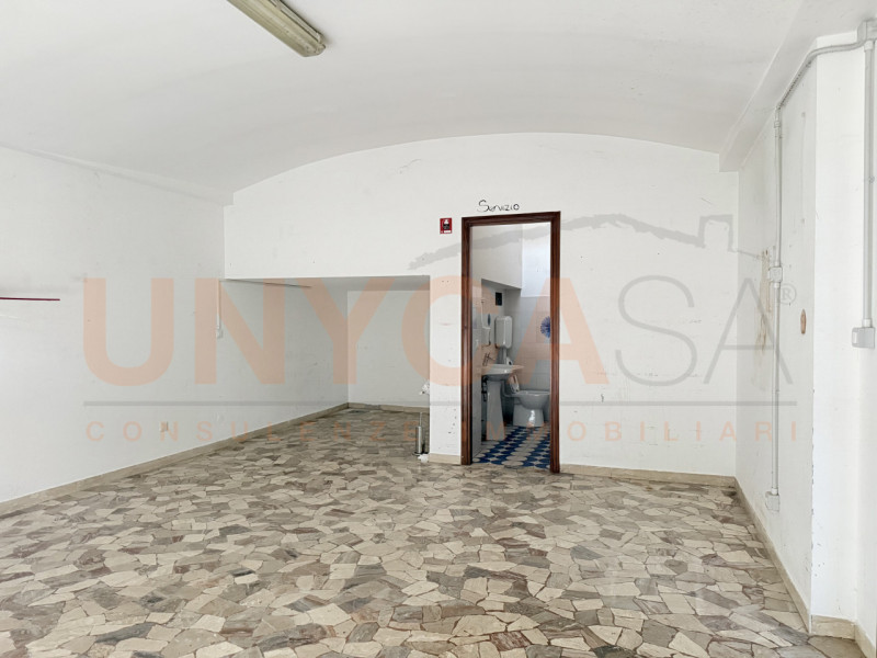 MONTEGALDA: proponiamo in locazione un ufficio 30 mq situato in zona centrale, ideale per chi des...