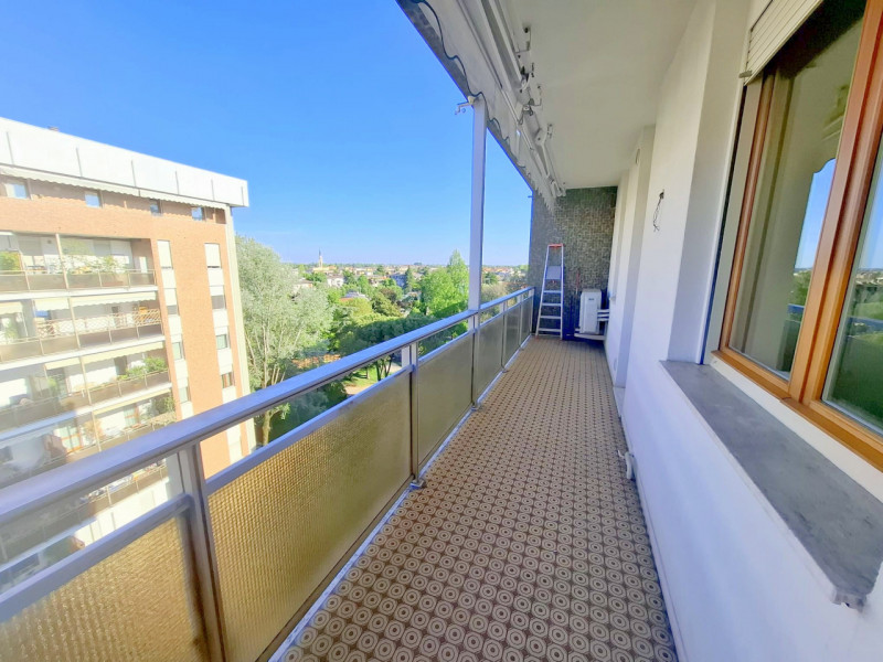 SANTA RITA 2 CAMERE PIANO ALTO CON ASCENSORE €.319.000 - rif.GB049

Nel cuore del ricercato quart...