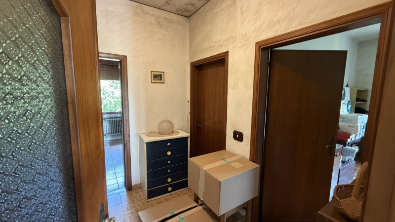 Scoprite questa interessante porzione di bifamiliare situata nel tranquillo comune di Vigonza, ne...