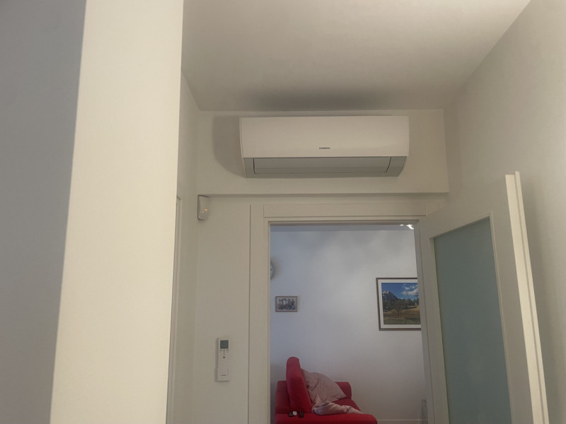 Zona Borne, proponiamo appartamento al piano terra con terrazzo e giardino di proprietà in palazz...