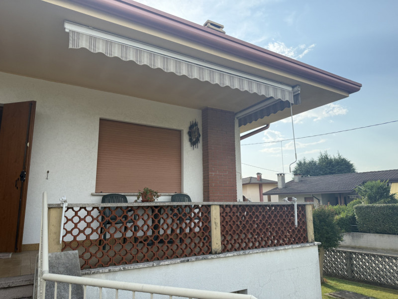 (Per INFO Fabrizio 333 7743912) Proponiamo in vendita una splendida casa singola terratetto di ci...