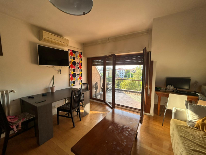 SANT'ANDREA

Inserito in un quartiere residenziale, zona ben abitata e molto tranquilla. L’appart...