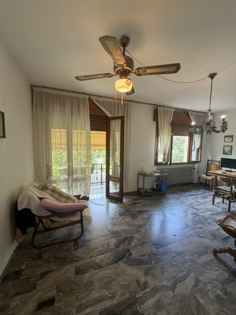 Vigonza -  Peraga  in posizione strategica per raggiungere comodamente i comuni limitrofi,  vende...