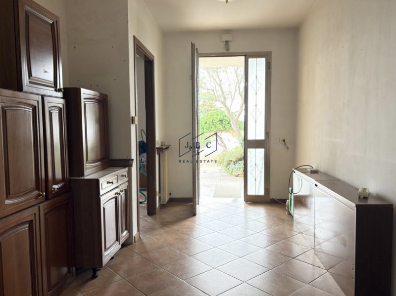 Oderzo - (Treviso) 
Proponiamo in vendita una graziosa casa singola a 4,5 km dal centro di Oderzo...