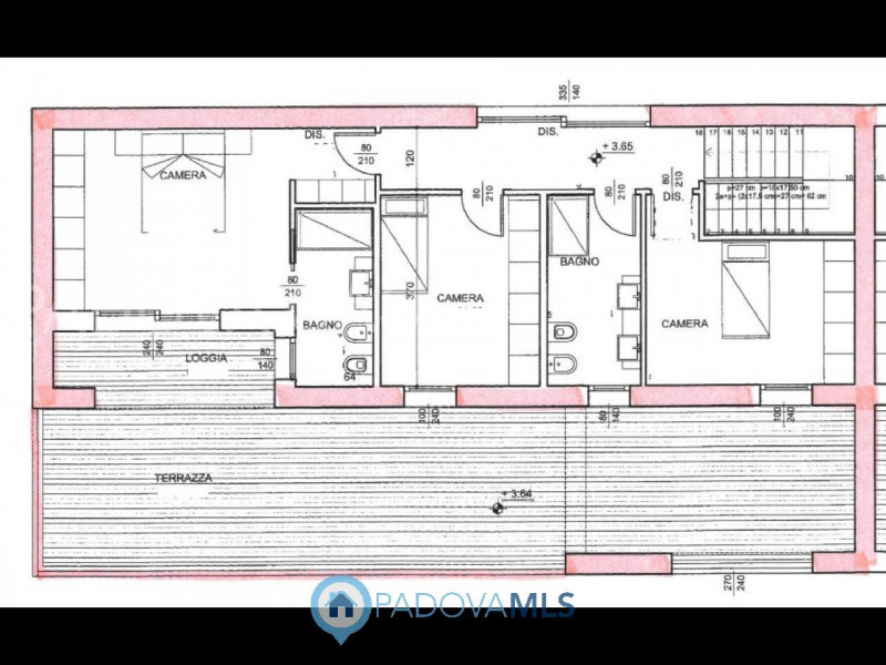 Splendida villa bifamiliare ad uso abitativo situata nel comune di Selvazzano Dentro, nella provi...