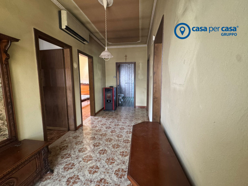 APPROVATO GRUPPO CASA PER CASA: VALUTATO, CONTROLLATO, GESTITO IN ESCLUSIVA!

ZONA:
L'immobile si...