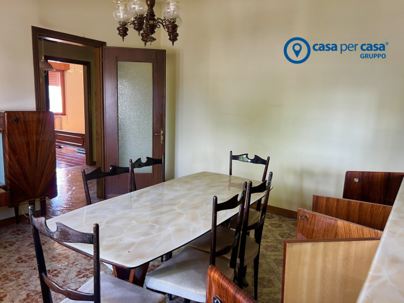 APPROVATO GRUPPO CASA PER CASA: VALUTATO, CONTROLLATO, GESTITO IN ESCLUSIVA!

ZONA:
L'immobile si...