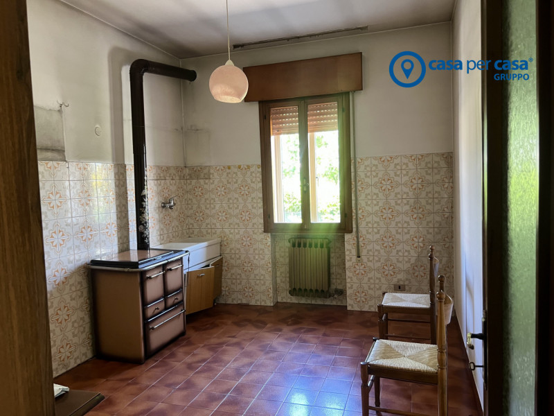 APPROVATO GRUPPO CASA PER CASA: VALUTATO, CONTROLLATO, GESTITO IN ESCLUSIVA!

ZONA:
L'immobile si...