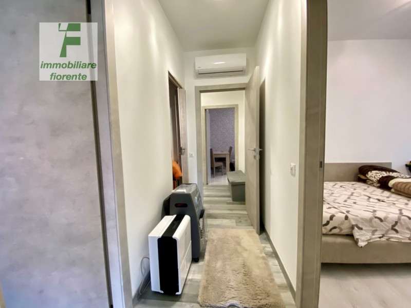 RISTRUTTURATO A NUOVO nel 2021, in palazzina di 14 unità, NO ASCENSORE, appartamento arredato al ...