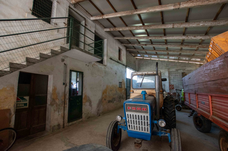 In posizione tranquilla e immersa nel verde, tra Mussetta e Noventa di Piave, proponiamo in NOSTR...