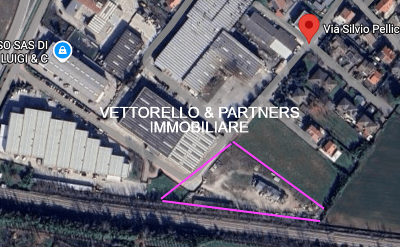 Proponiamo in vendita un terreno edificabile di circa 7.000 mq, con la possibilità di realizzare ...