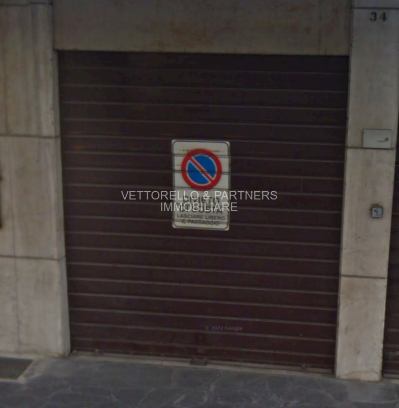 Treviso - Via Panciera APPARTAMENTO CON ASCENSORE E GARAGE.

Appartamento di 93 mq commerciali co...