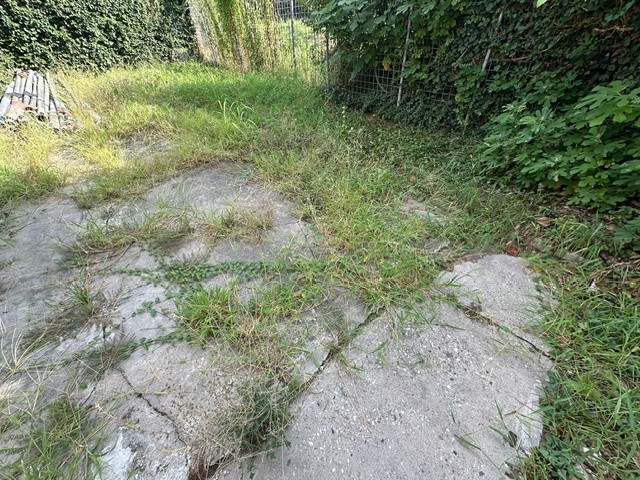 TORRE: Non soggetta a Classe Energetica.
In quartiere residenziale e ben accessibile alle princip...