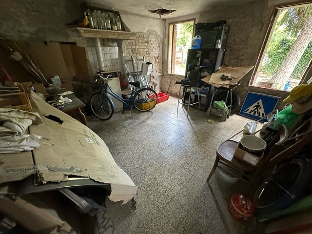 TORRE: Non soggetta a Classe Energetica.
In quartiere residenziale e ben accessibile alle princip...