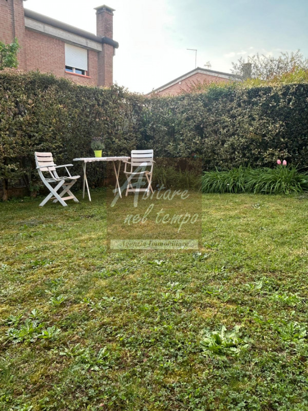 CITTADELLA (PD)

Proponiamo in esclusiva una splendida bifamiliare ideale per la famiglia, dispos...