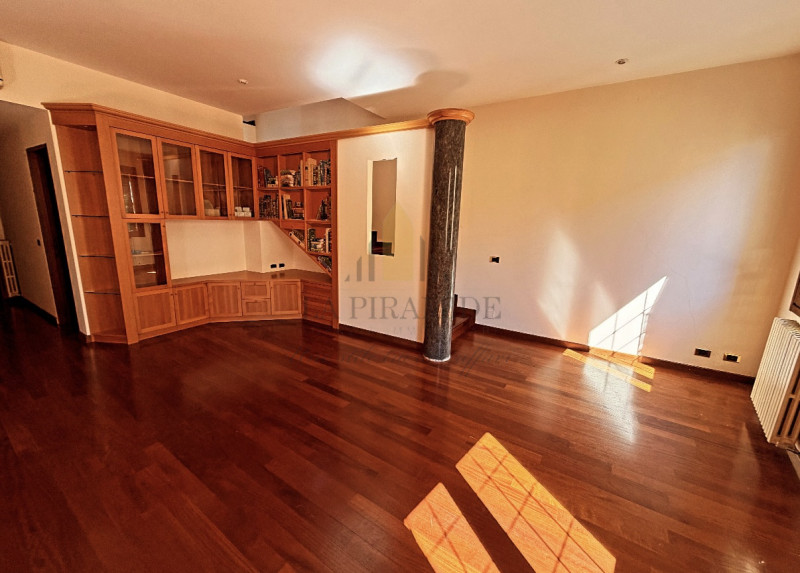 CENTRO STORICO DUPLEX RIF
Nel prestigioso contesto del centro storico di Padova, in zona Via Beat...