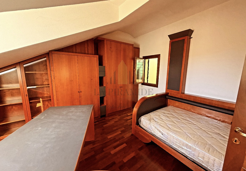 CENTRO STORICO DUPLEX RIF
Nel prestigioso contesto del centro storico di Padova, in zona Via Beat...