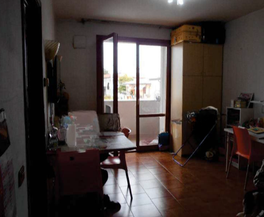Rif. A.A.273-25

Vendita all'asta - appartamento al 1° piano con garage in data 14 luglio 2026

D...