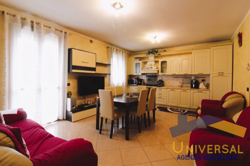 ARSEGO – Splendido appartamento quadrilocale nel cuore di Arsego, a pochi passi dai principali se...