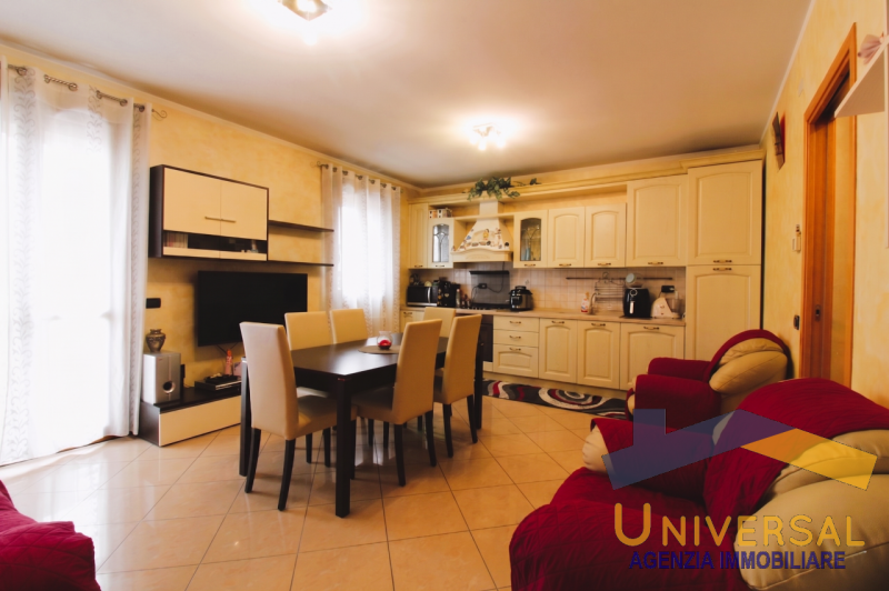 ARSEGO – Splendido appartamento quadrilocale nel cuore di Arsego, a pochi passi dai principali se...