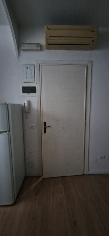 Nella tranquillissima corte interna di un signorile palazzo nei pressi della Specola, a due passi...