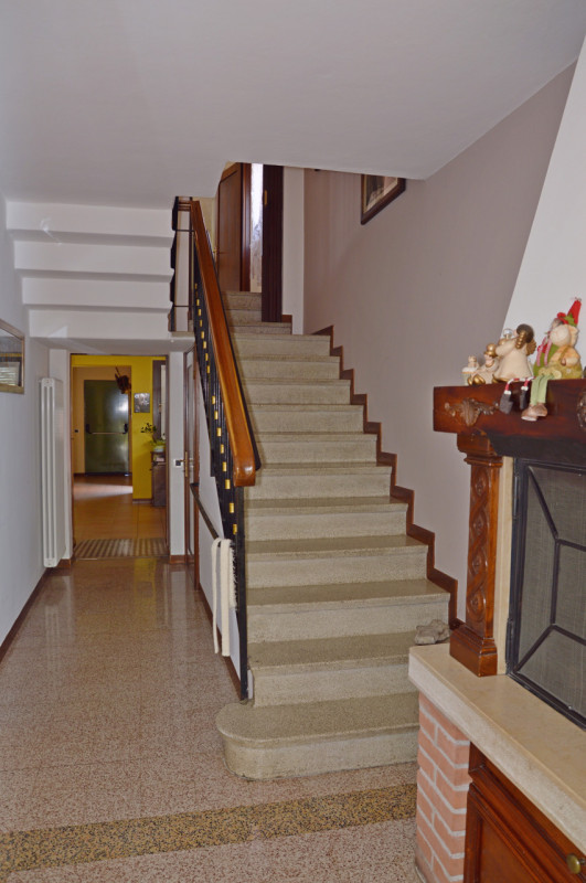 Bassano del Grappa (Marchesane) – Splendida Casa Singola Ristrutturata con Terreno Edificabile
Si...