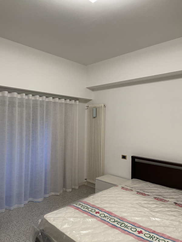 Corso Vittorio Emanuele, ottimo condominio tetto e tinte appena rifatti, proponiamo appartamento ...