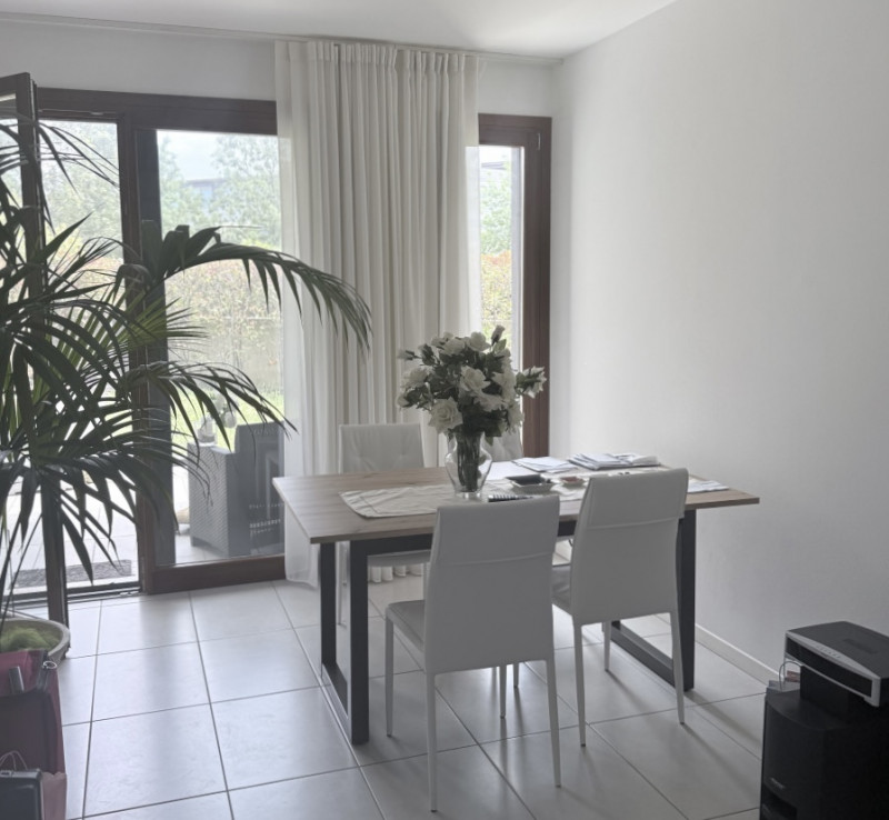 (Per INFO Fabrizio 333 7743912) Proponiamo in vendita un comodo appartamento posto al piano terra...