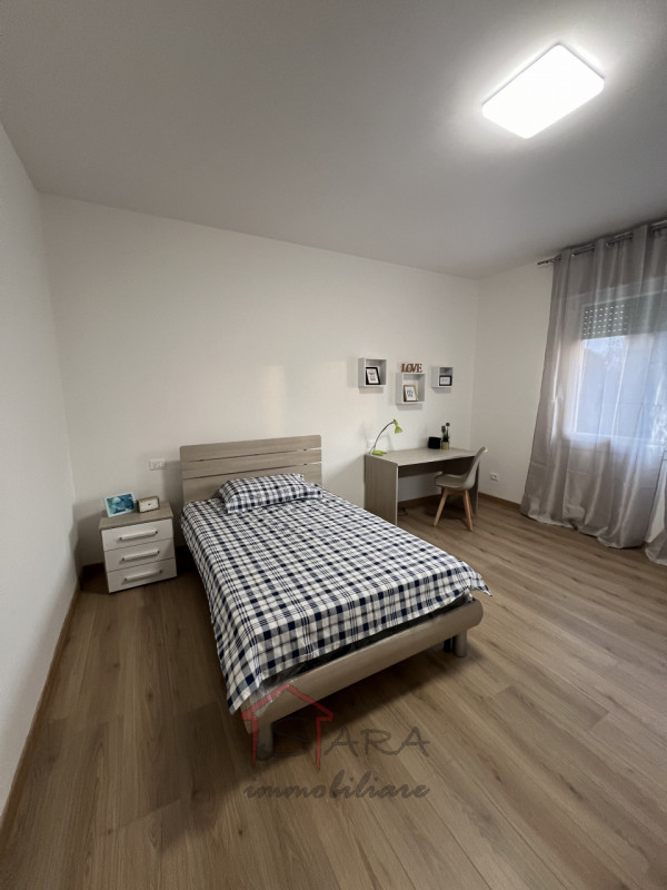 PADOVA – ZONA PIAZZA MAZZINI: disponibile dall’1 settembre 2026 posto letto in ampia e luminosa c...