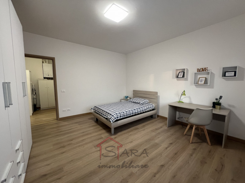 PADOVA – ZONA PIAZZA MAZZINI: disponibile dall’1 settembre 2026 posto letto in ampia e luminosa c...