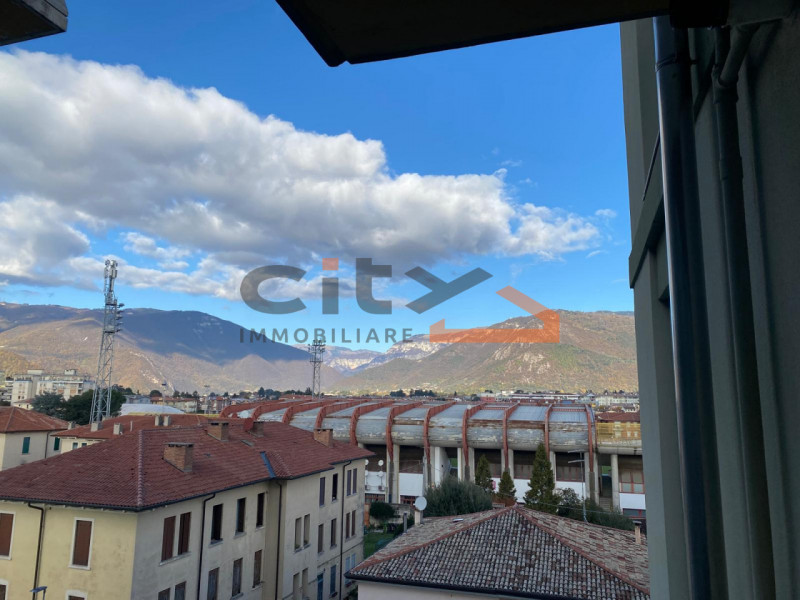 Viale Venezia, Bassano del Grappa – trilocale al 4° piano con ascensore

In posizione comoda e st...